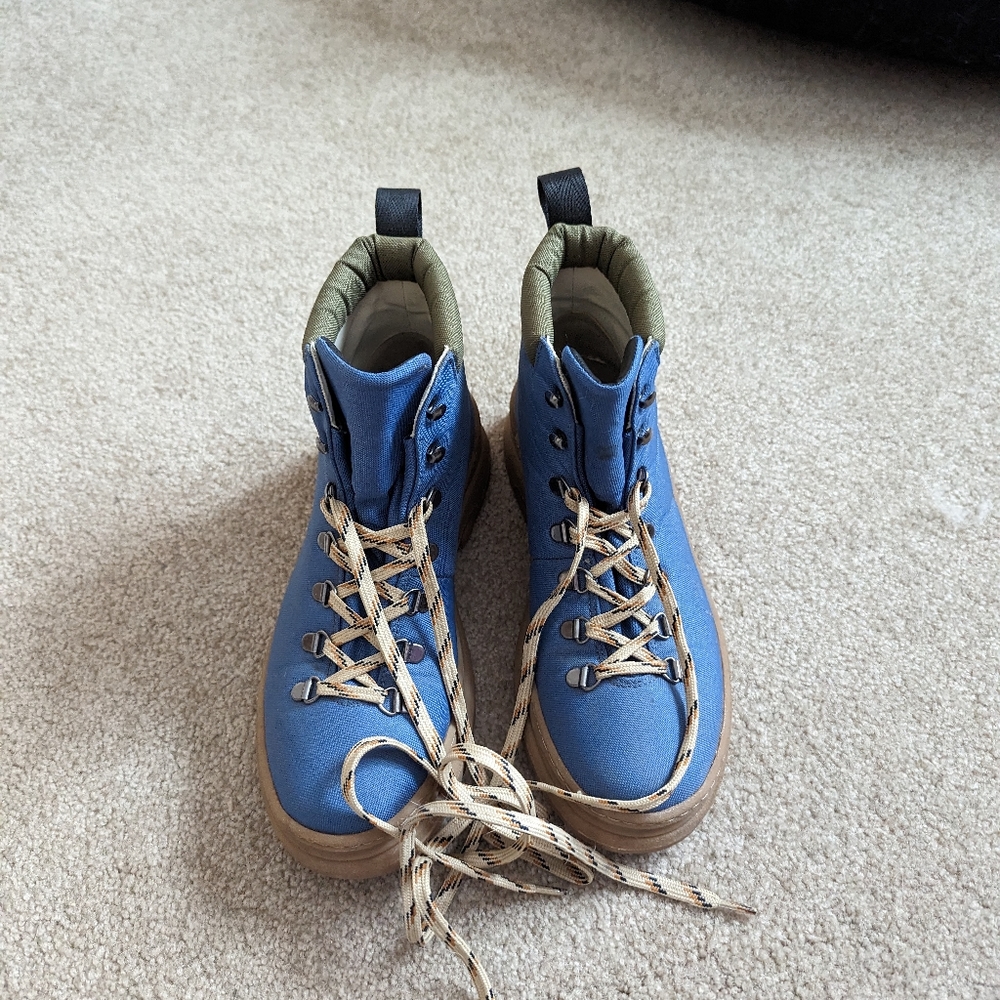 The Weekend Boot in Indigo by Thesus Outdoors, EU 39/8.5 Women's US